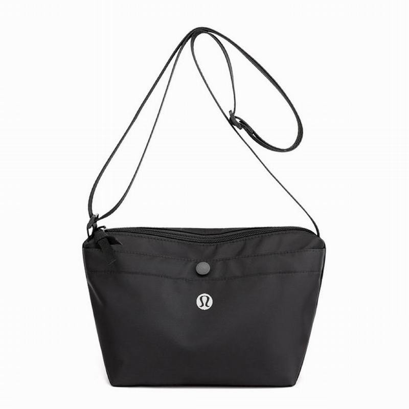 Lululemon Handbags 413